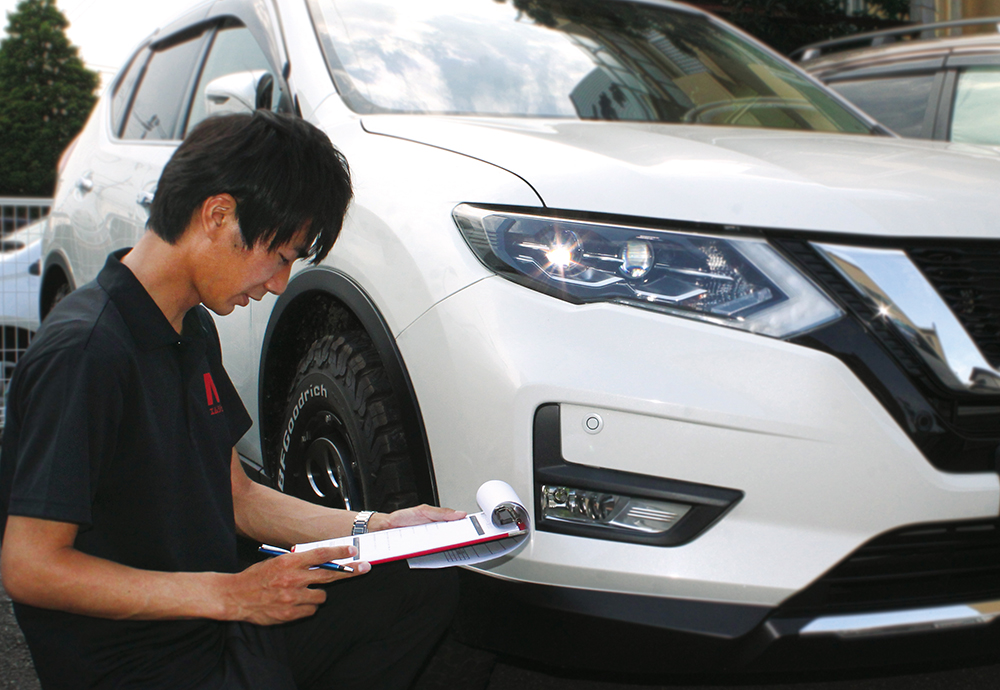 自動車情報事業部